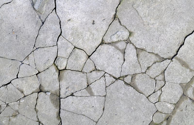 Cracked Concrete Repair in Des Moines, IA